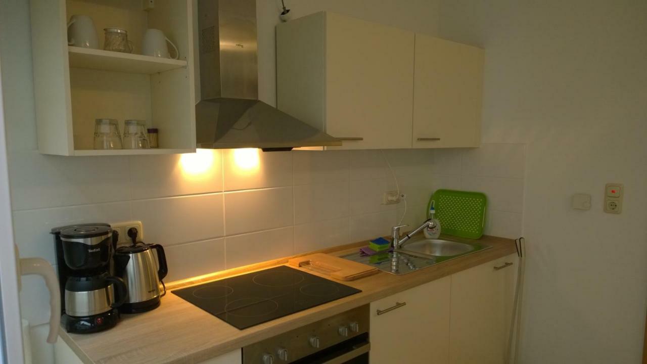Pensionsappartments Blitz Wiesbaden Exterior foto