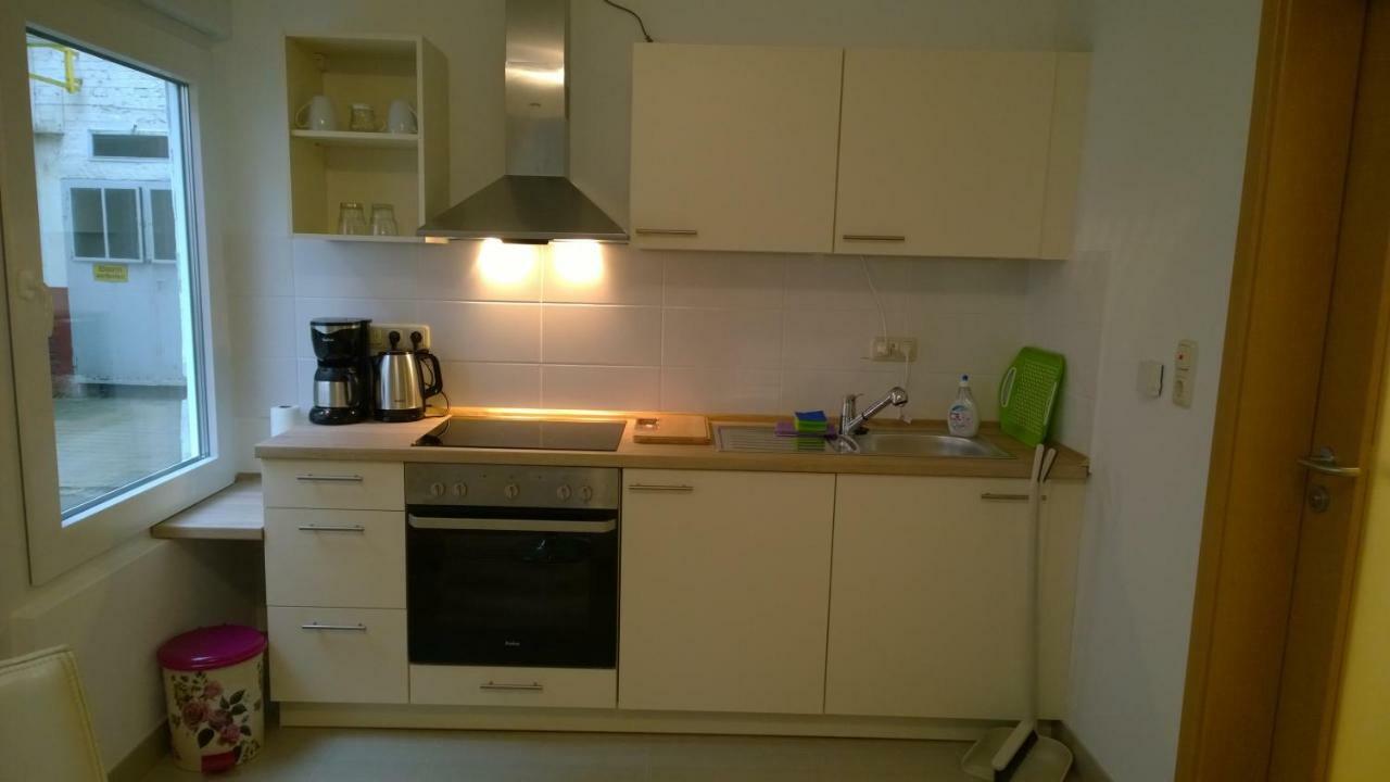 Pensionsappartments Blitz Wiesbaden Exterior foto